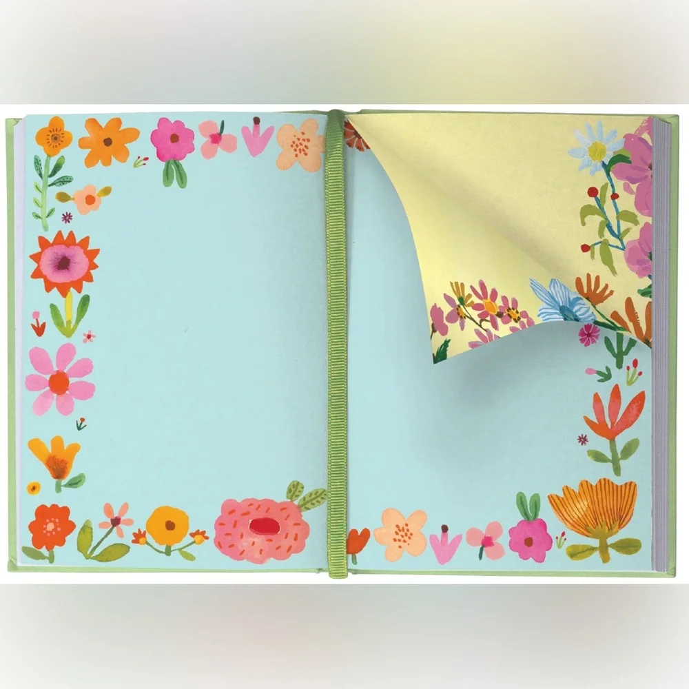 Illustrated Journal, Beautiful Bold Art, Flower Field – 272 Pages, Amazing Gift!